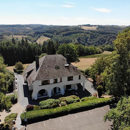 Les Alisiers Hotel Nadrin Buitenkant foto